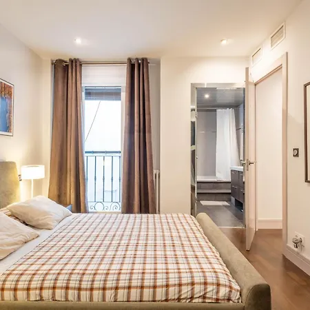 Apartament Luxurious In The Center Of *