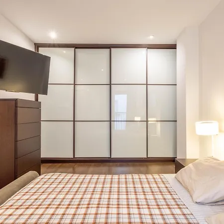 Luxurious In The Center Of * Saragossa